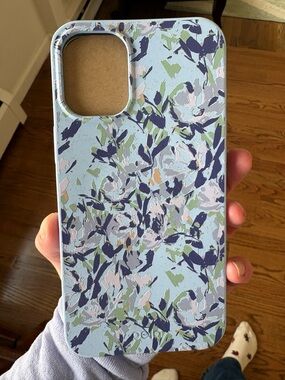 PELA iPhone 16 plus Floral Blue Protective Phone Case - Blue